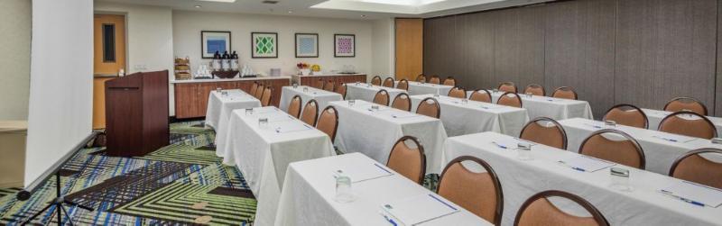 Holiday Inn Express Hotel & Suites Modesto-Salida By Ihg Экстерьер фото